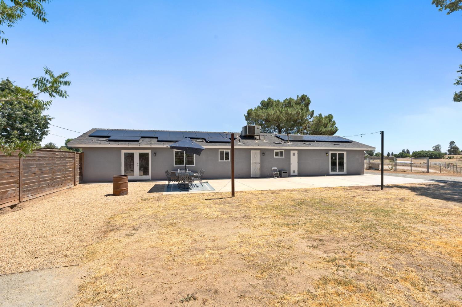 35640 John Albert Dr, Madera, CA 93636