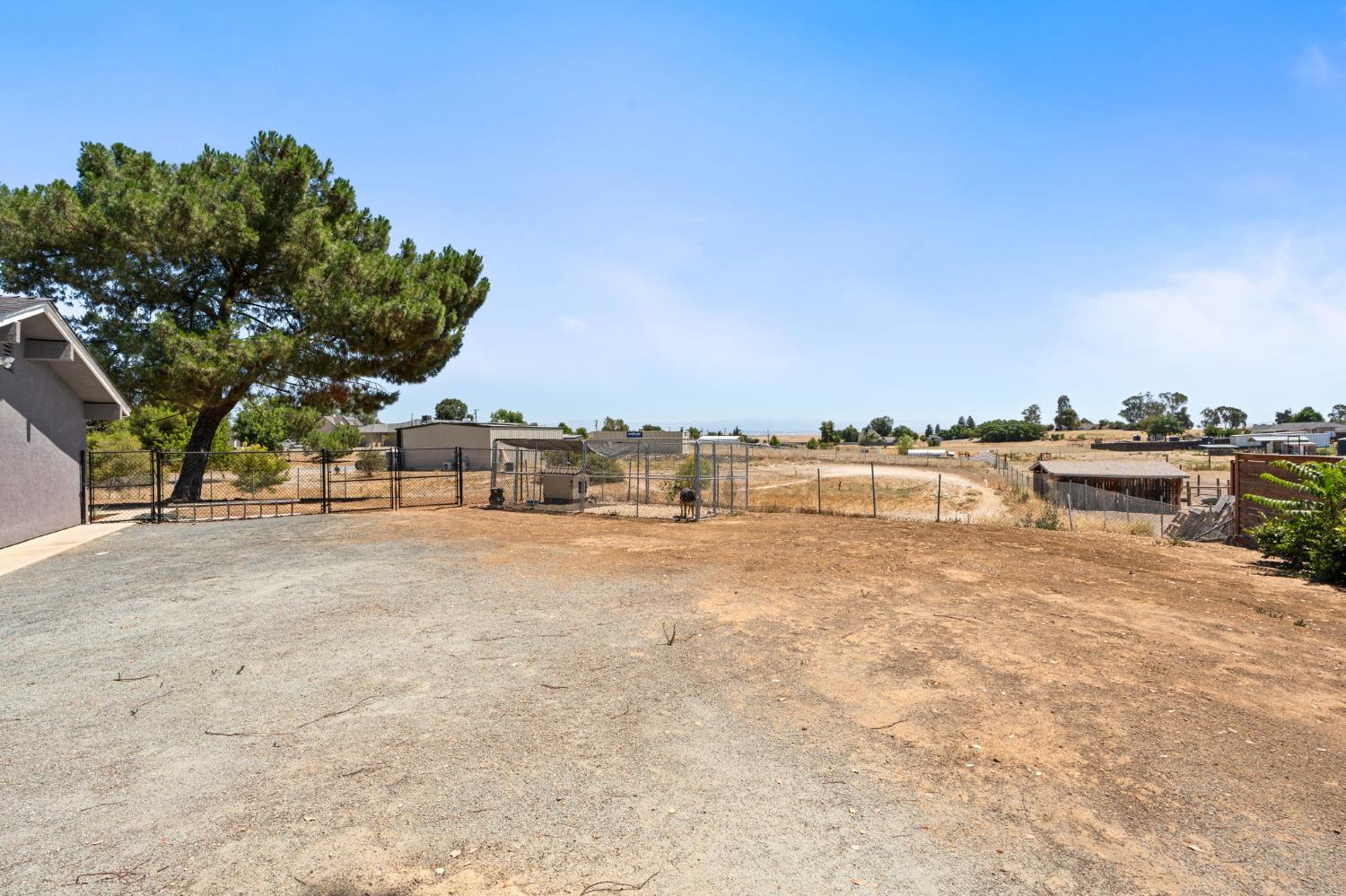 35640 John Albert Dr, Madera, CA 93636