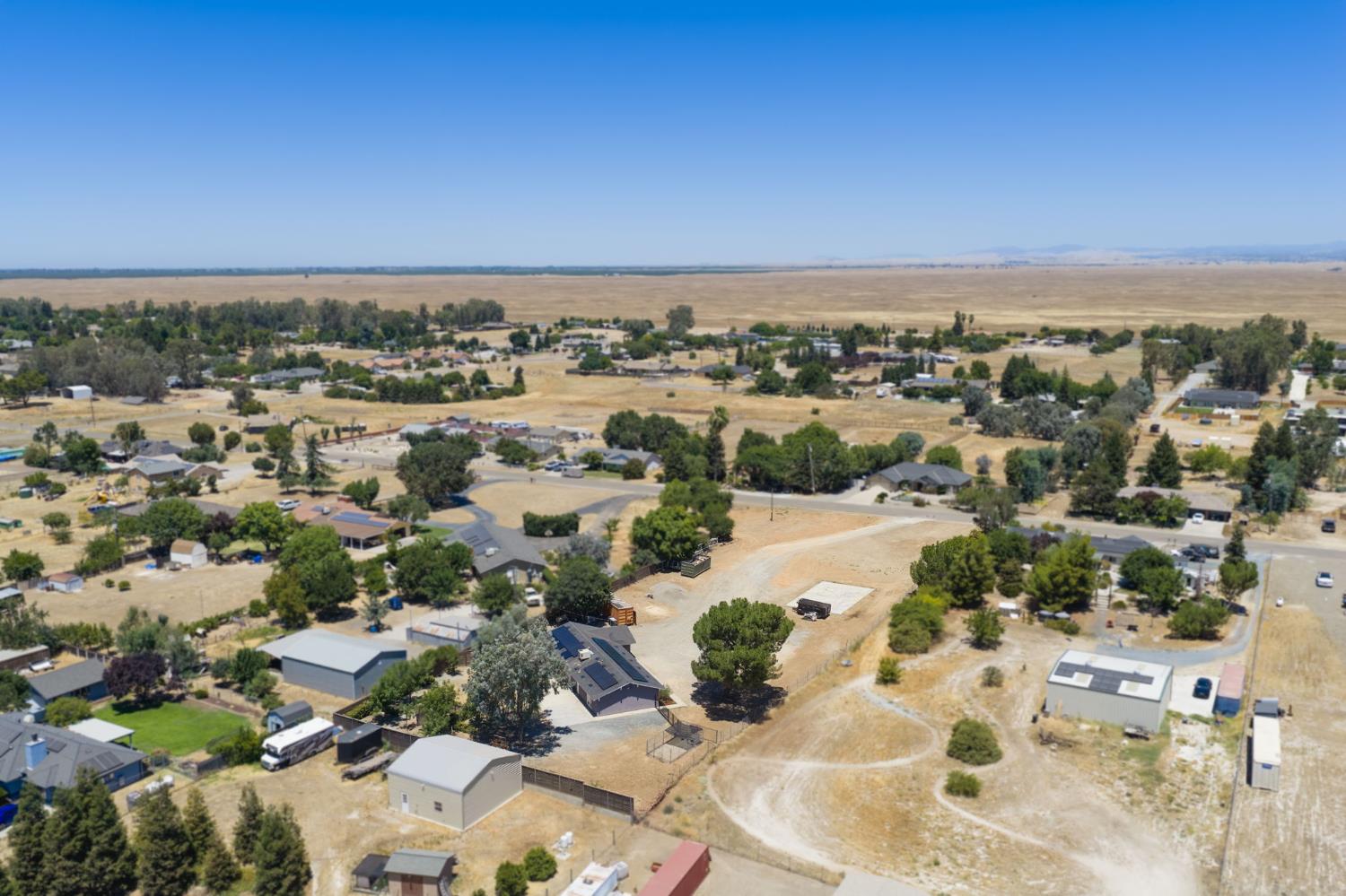 35640 John Albert Dr, Madera, CA 93636