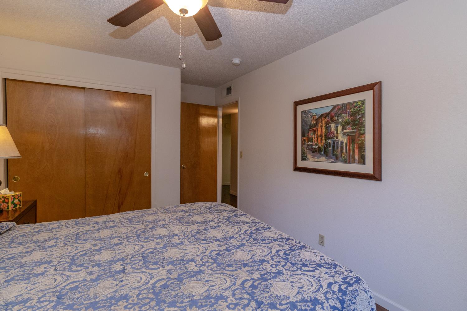 5462 W Sample Ave, Fresno, CA 93722