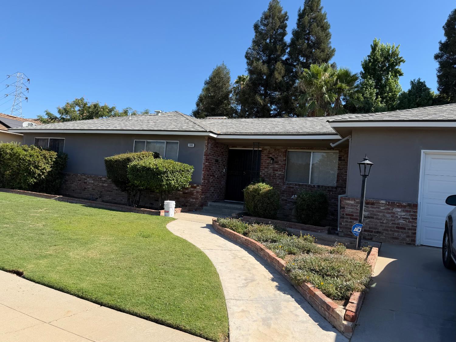 1222 E Palo Alto Ave, Fresno, CA 93710
