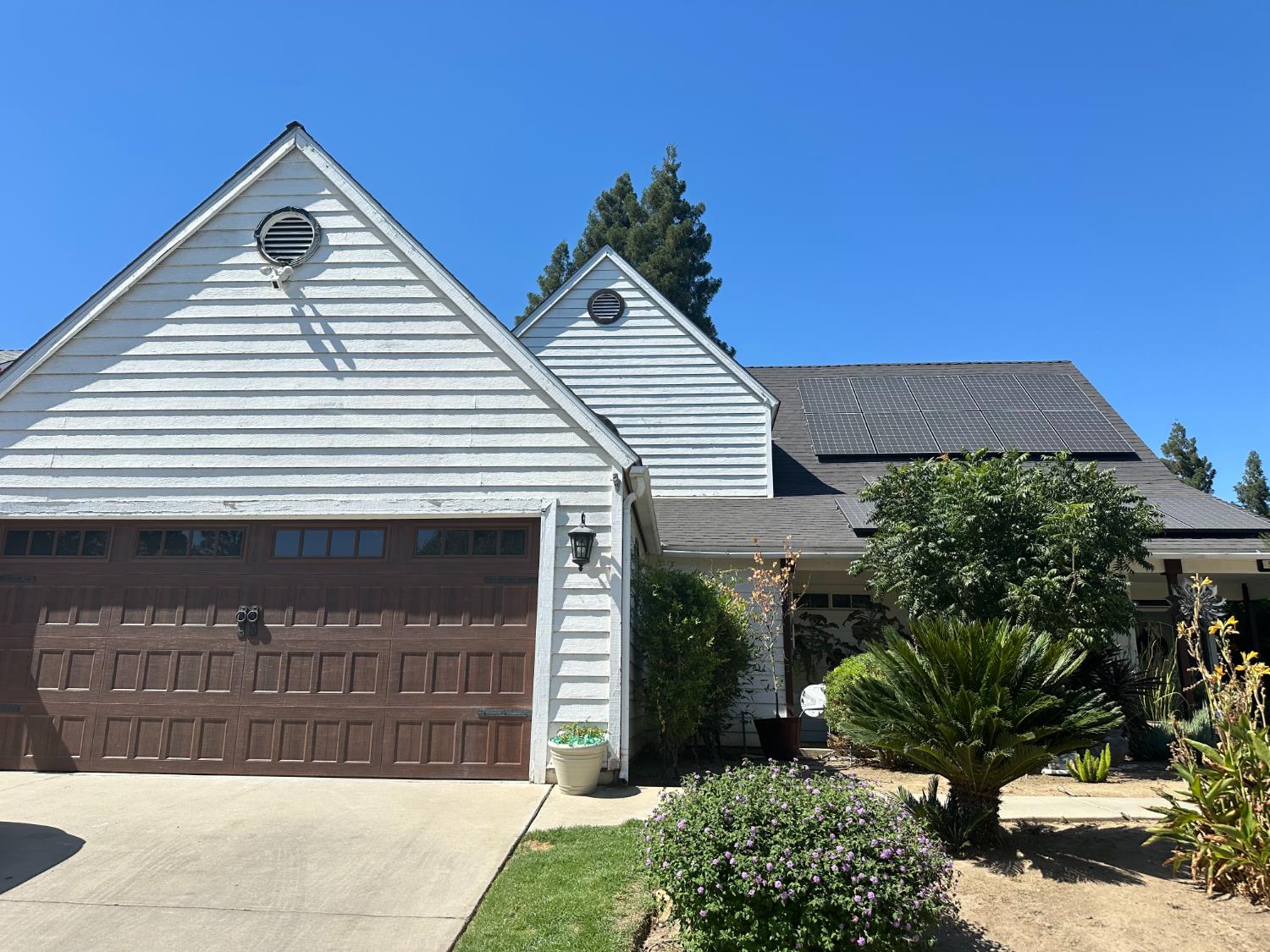 581 El Paso Ave, Clovis, CA 93611