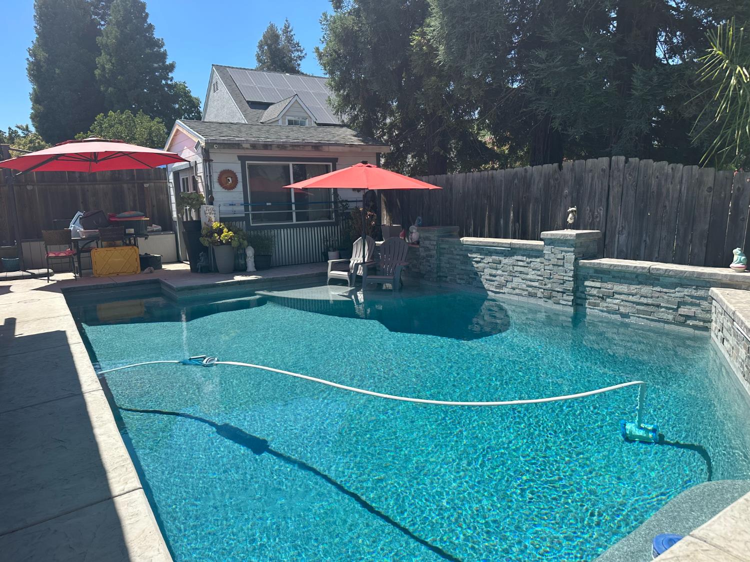 581 El Paso Ave, Clovis, CA 93611