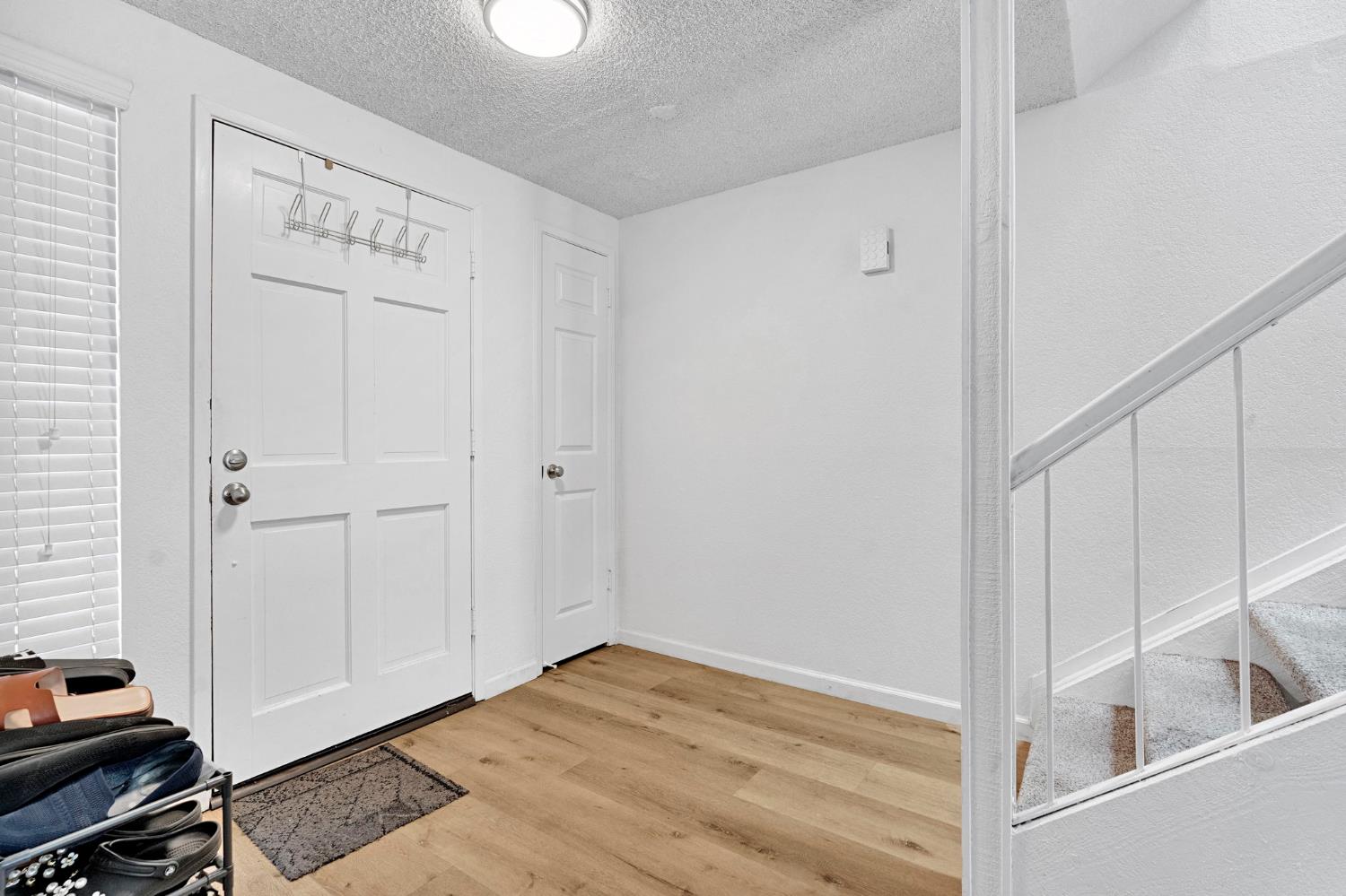 4860 N Woodrow Ave #123, Fresno, CA 93726
