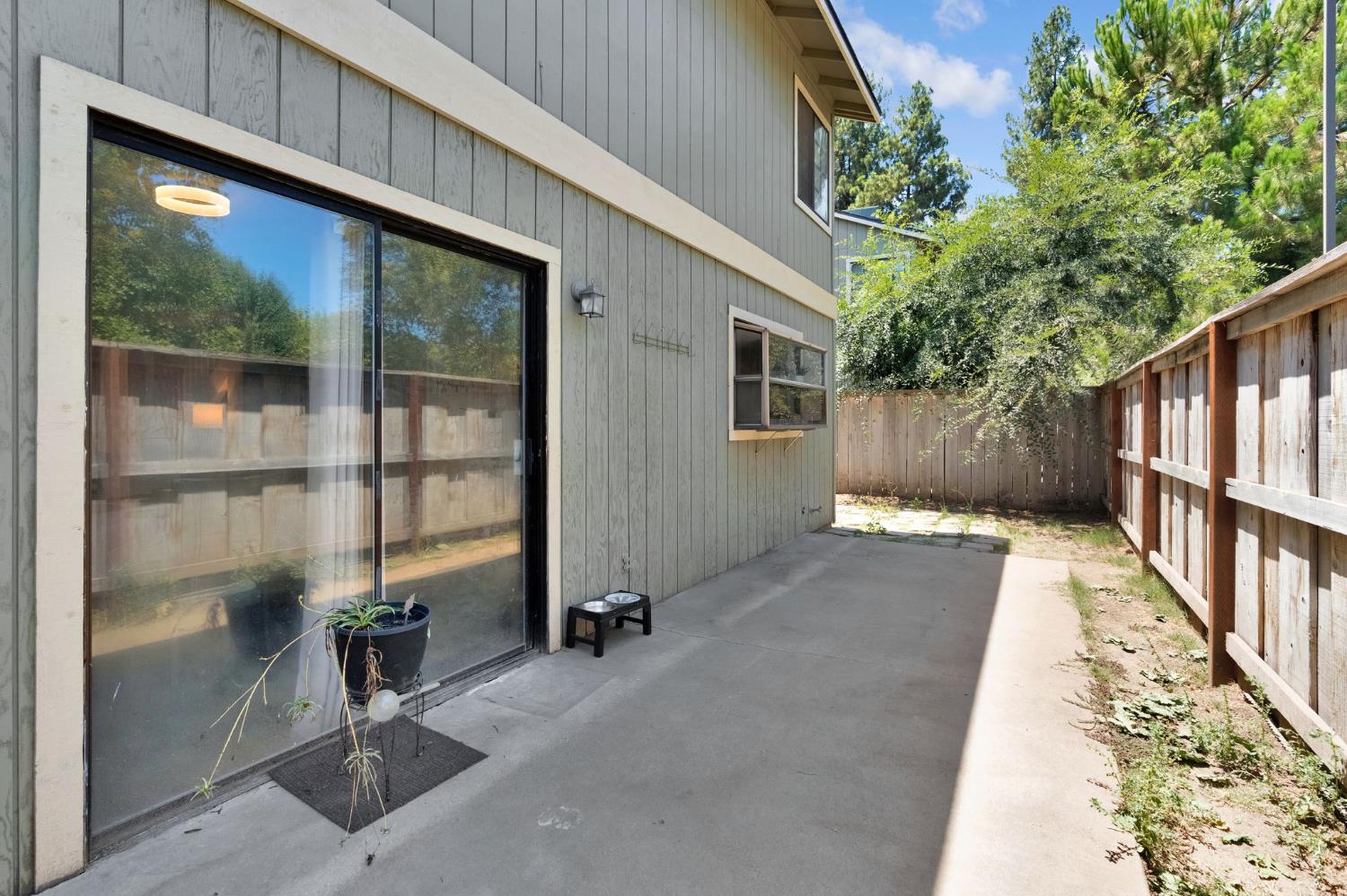 4860 N Woodrow Ave #123, Fresno, CA 93726