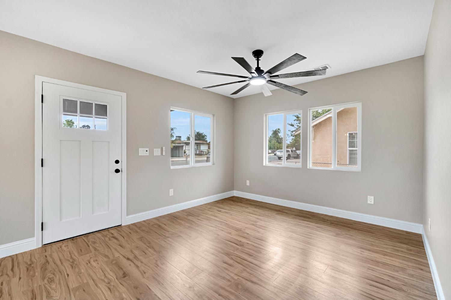 521 Humboldt Ave, Chowchilla, CA 93610