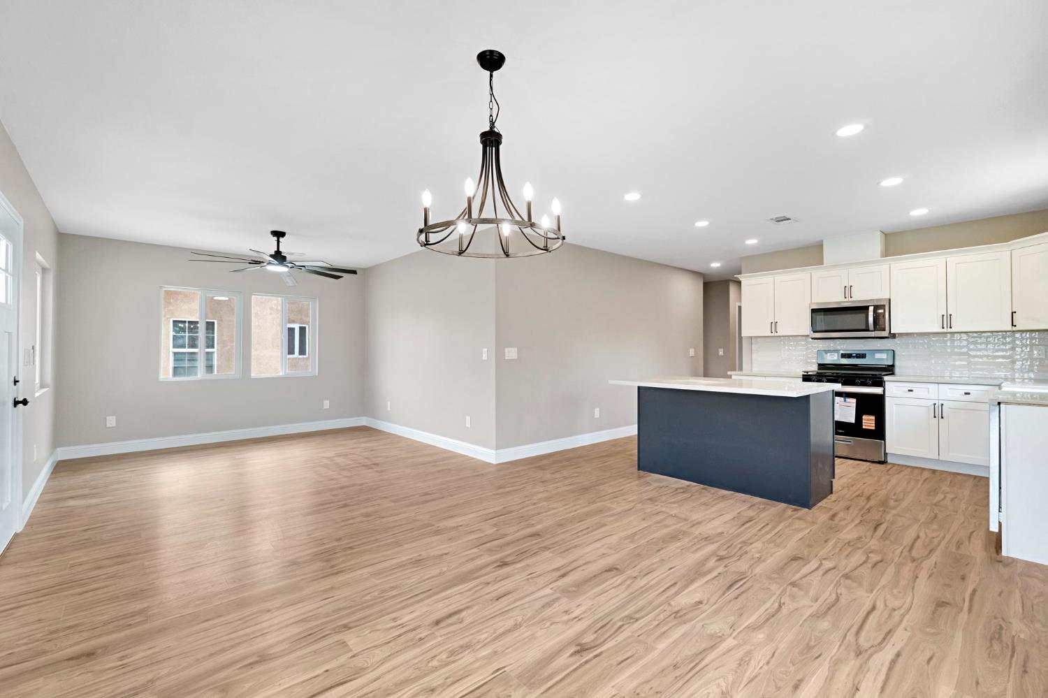 521 Humboldt Ave, Chowchilla, CA 93610