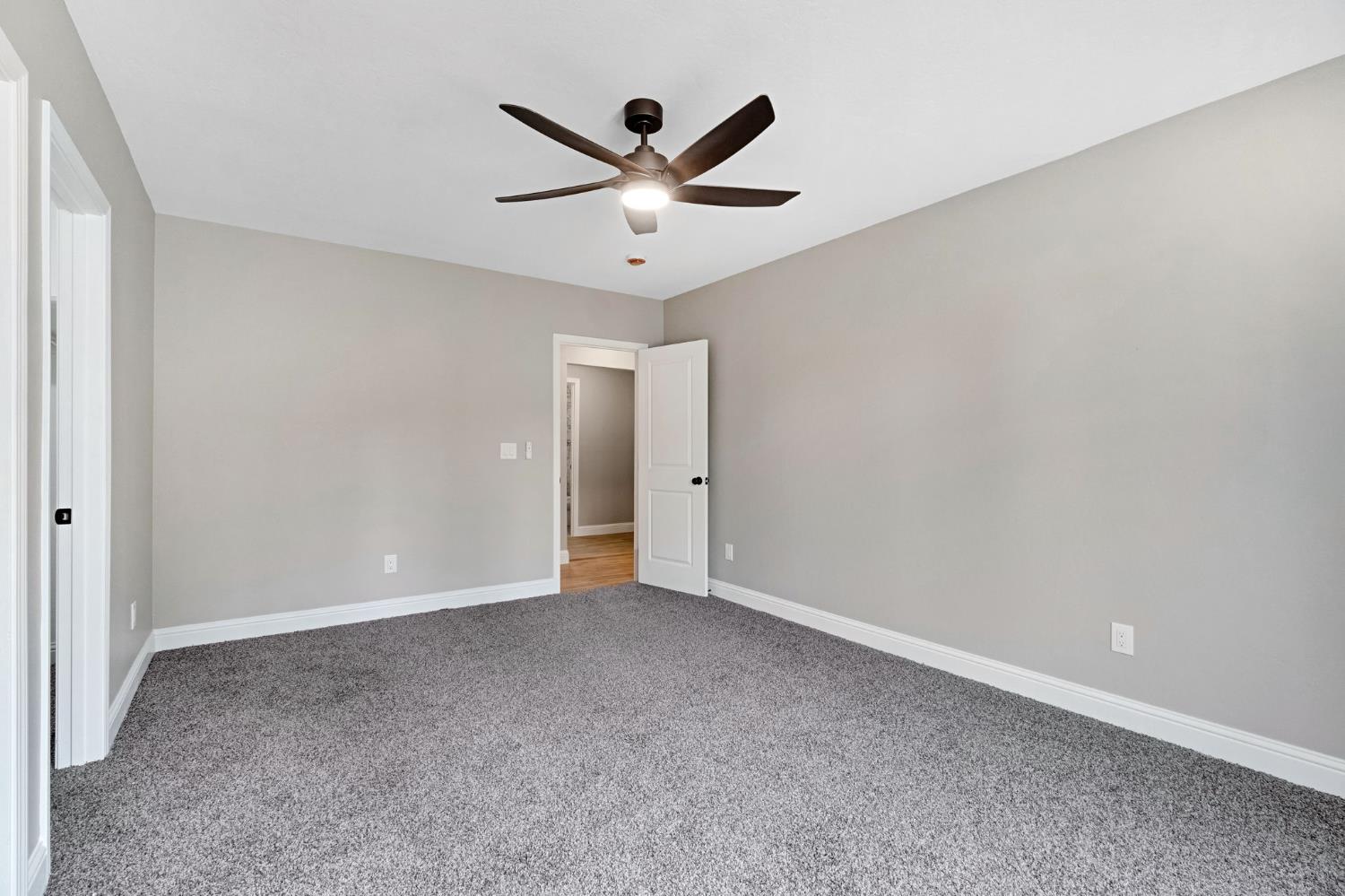 521 Humboldt Ave, Chowchilla, CA 93610
