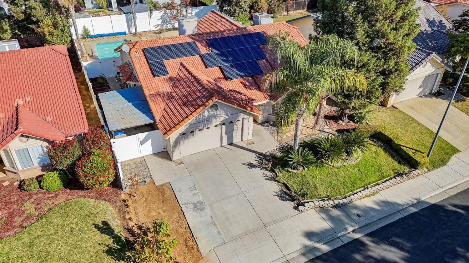 2505 Stuart Ave, Clovis, CA 93611