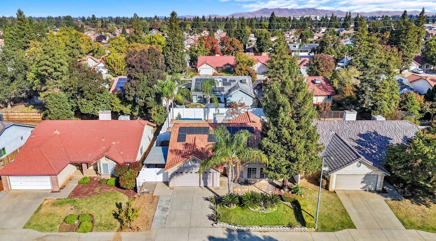 2505 Stuart Ave, Clovis, CA 93611