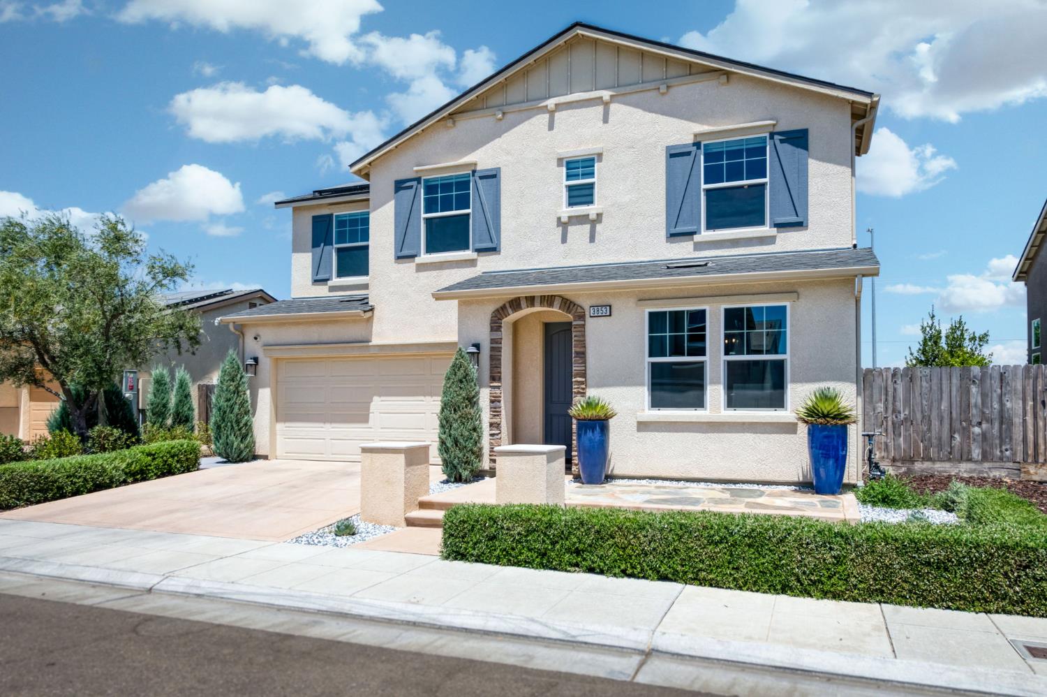 3853 Morris Ave, Clovis, CA 93619