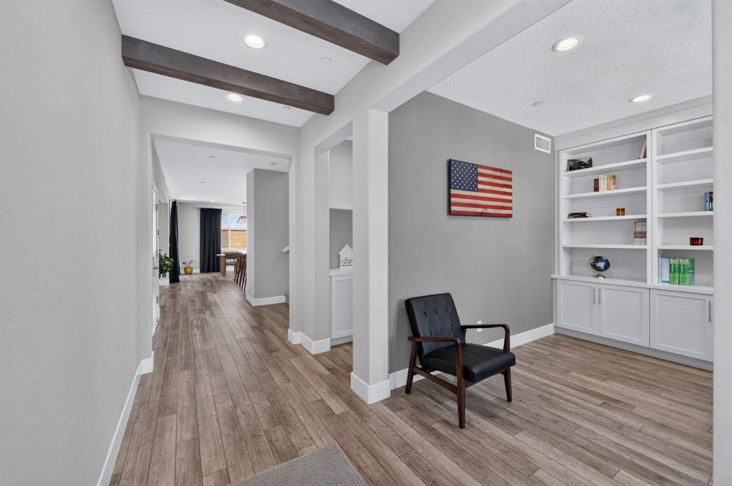 3853 Morris Ave, Clovis, CA 93619