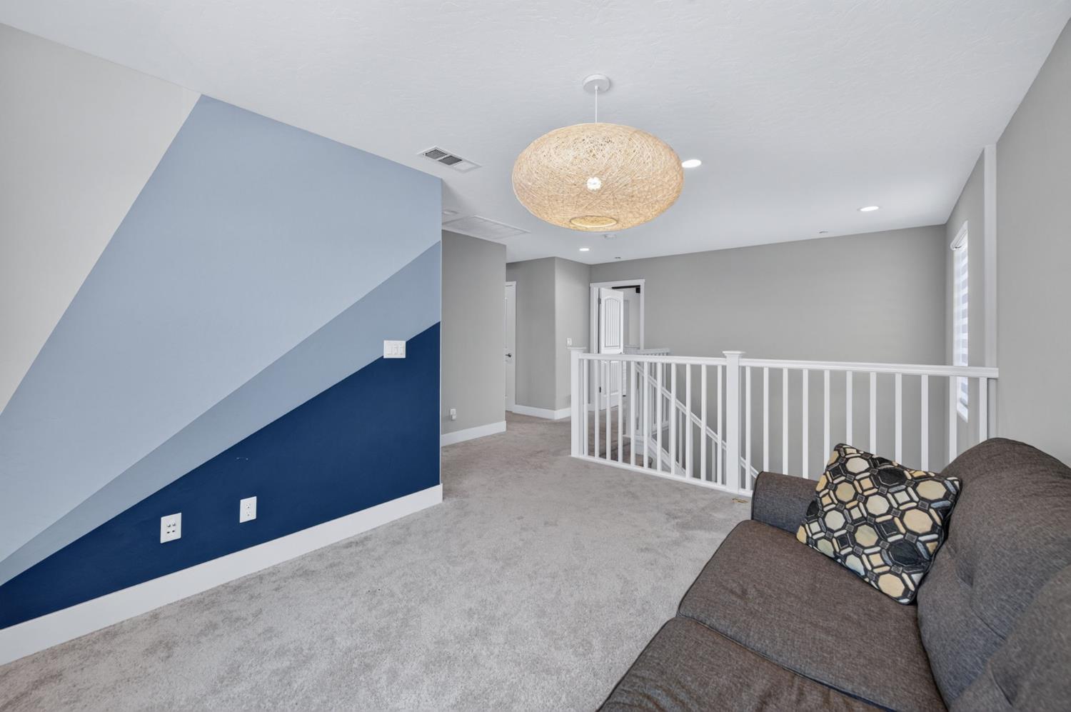 3853 Morris Ave, Clovis, CA 93619