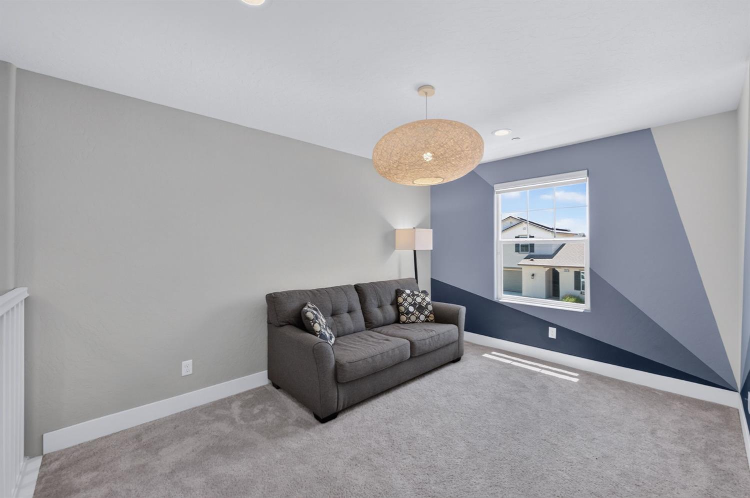 3853 Morris Ave, Clovis, CA 93619
