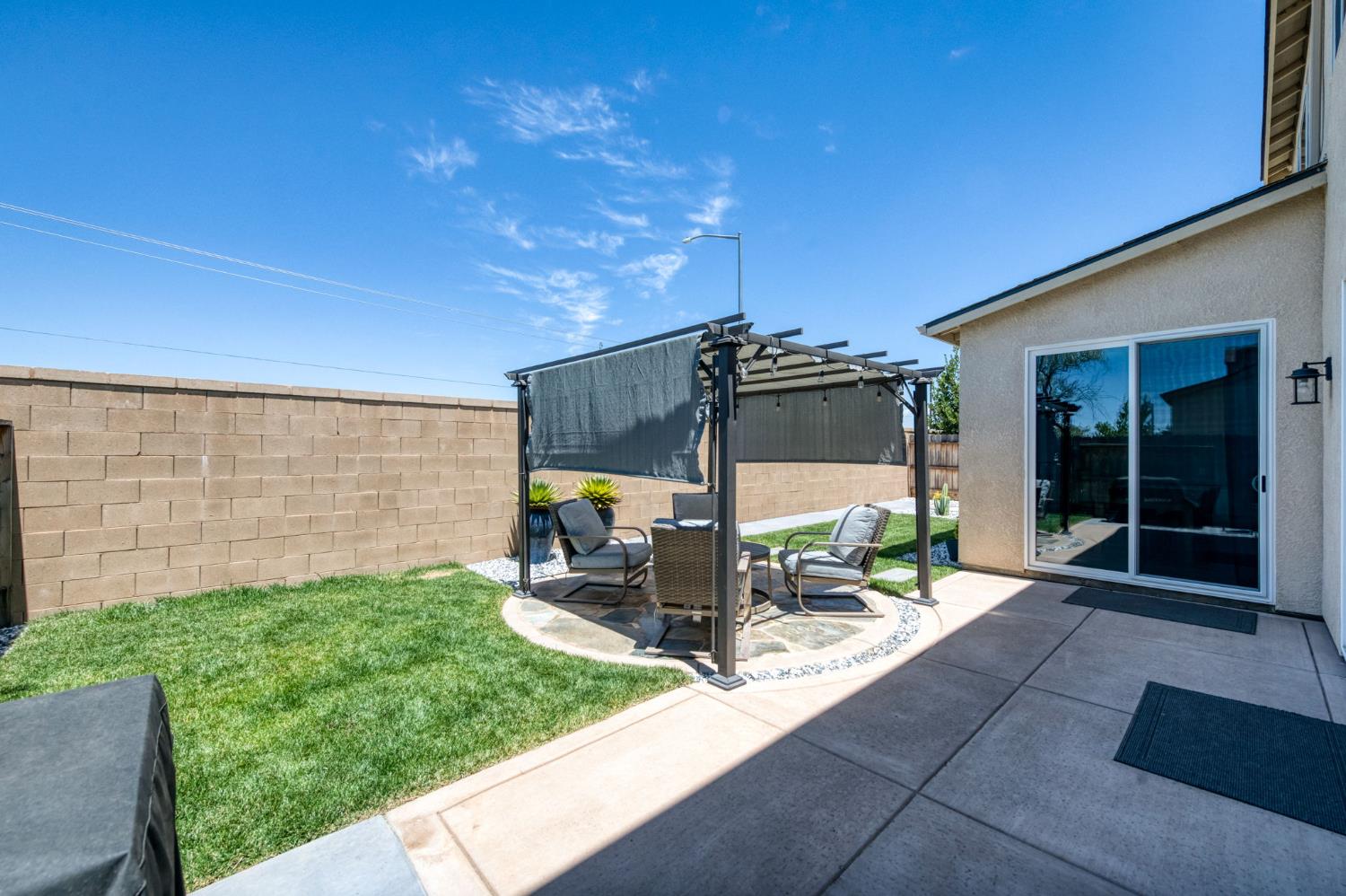 3853 Morris Ave, Clovis, CA 93619