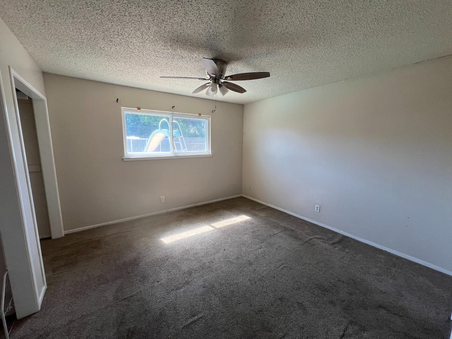 4463 N Meridian Ave, Fresno, CA 93726