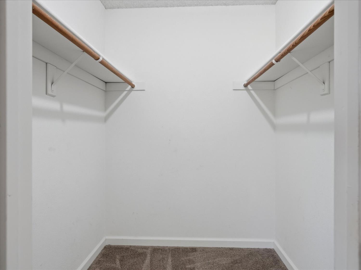 37912 China Creek Rd, Oakhurst, CA 93644