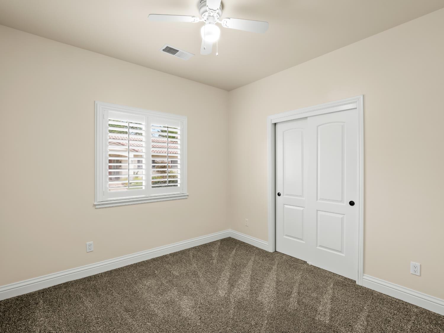 6458 N Warren Ave, Fresno, CA 93711