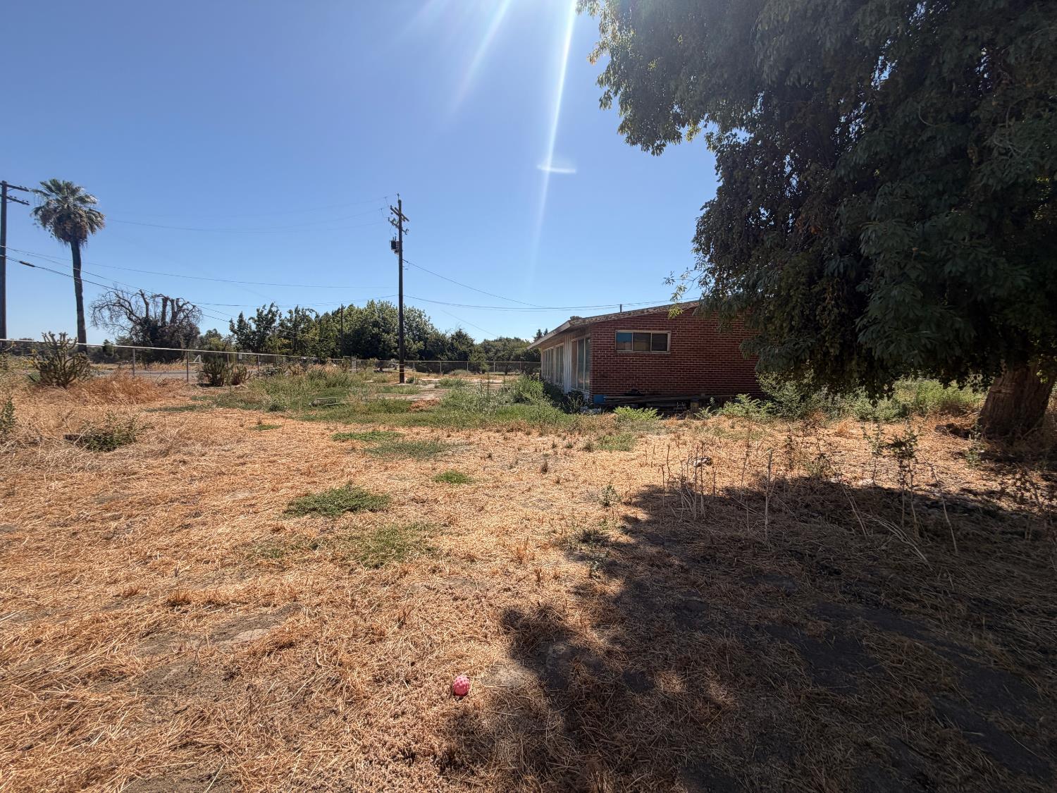 17577 Iona Ave, Lemoore, CA 93245