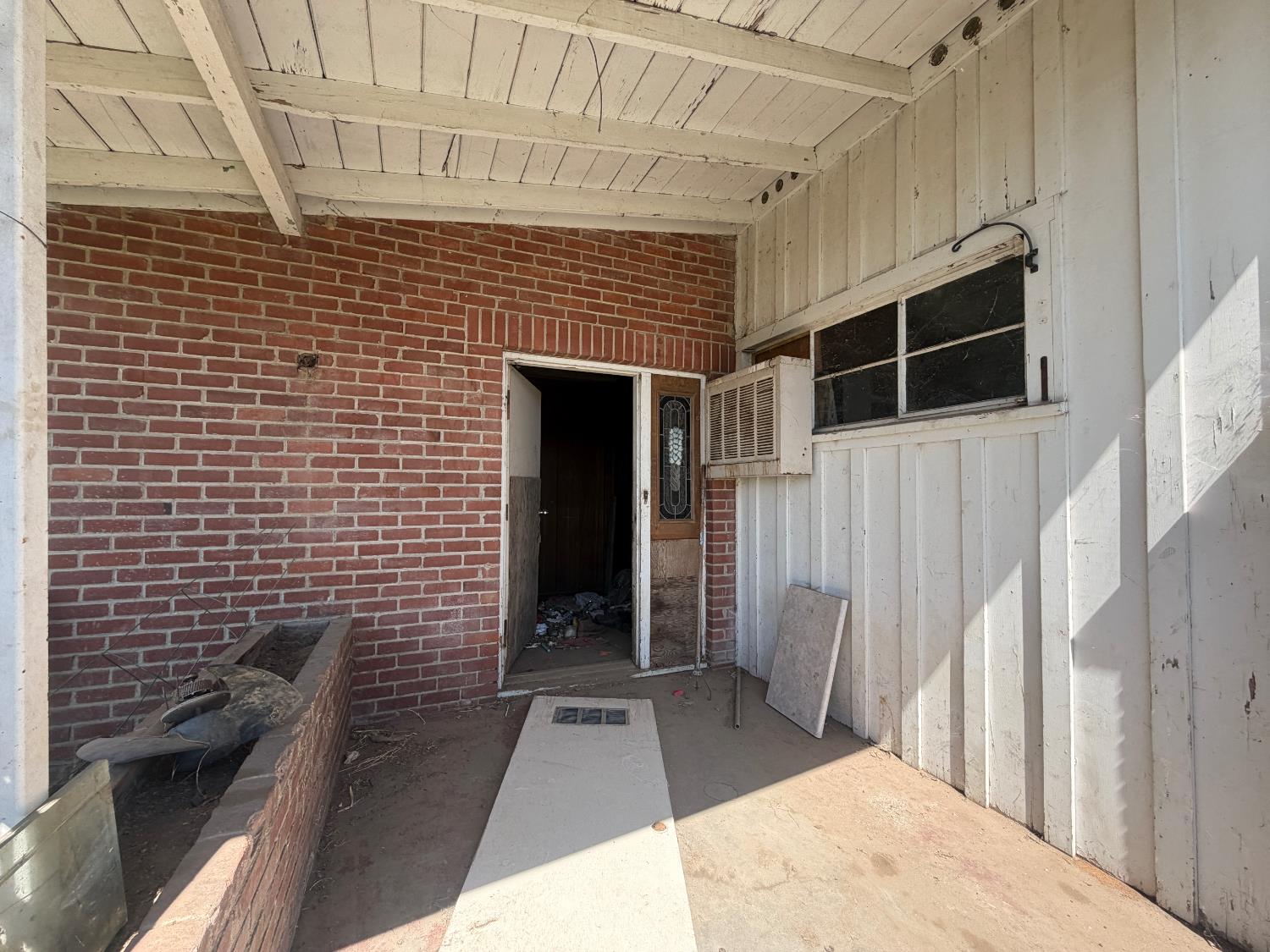 17577 Iona Ave, Lemoore, CA 93245