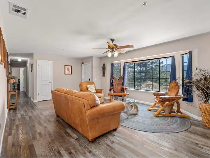 42339 Lulang Ln, Ahwahnee, CA 93601
