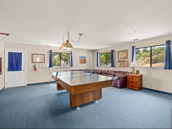 42339 Lulang Ln, Ahwahnee, CA 93601