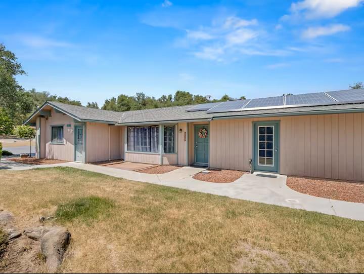 42339 Lulang Ln, Ahwahnee, CA 93601