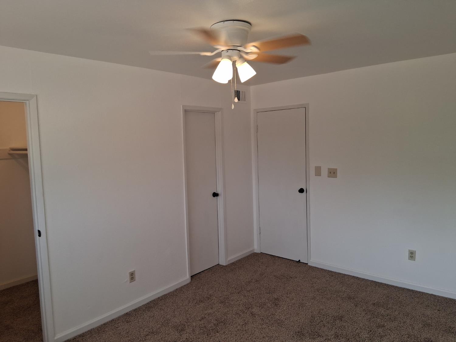 4136 N Thesta St #9, Fresno, CA 93726