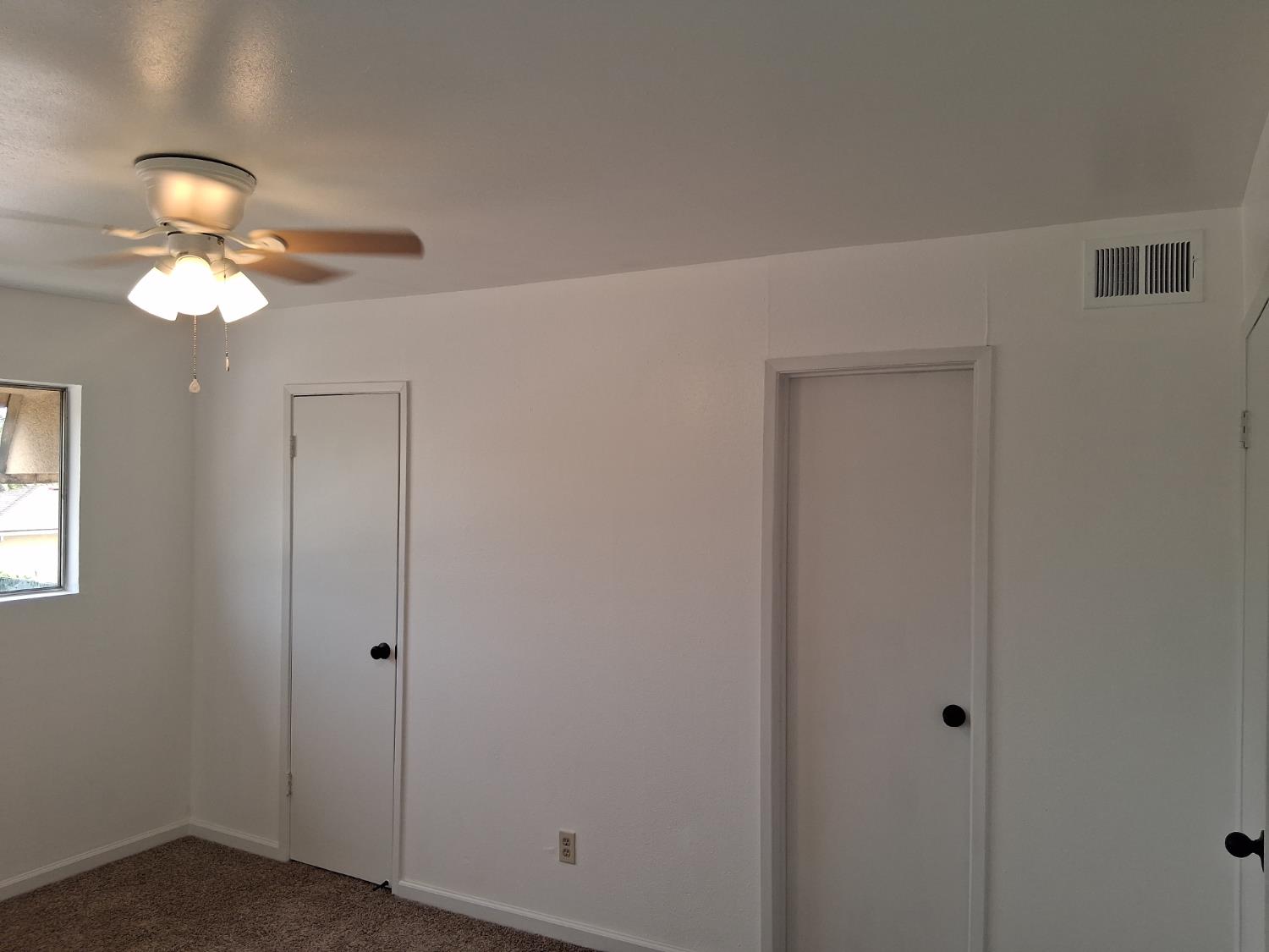 4136 N Thesta St #9, Fresno, CA 93726