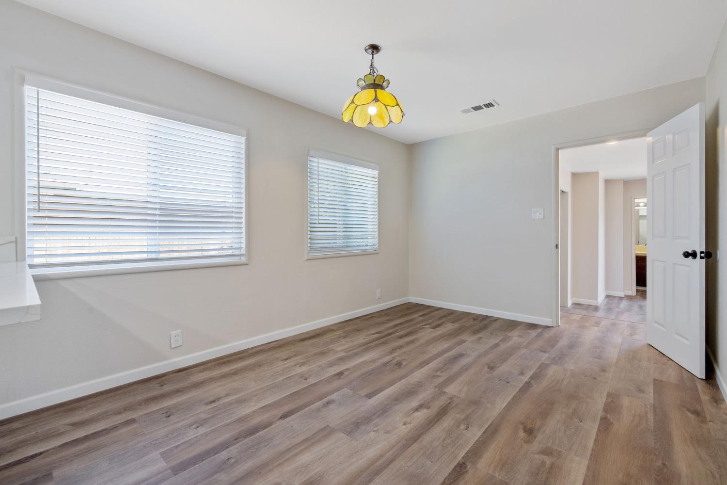 740 S S. G St, Tulare, CA 93274
