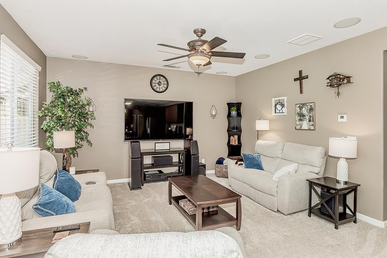 626 E Sierra Ave, Reedley, CA 93654