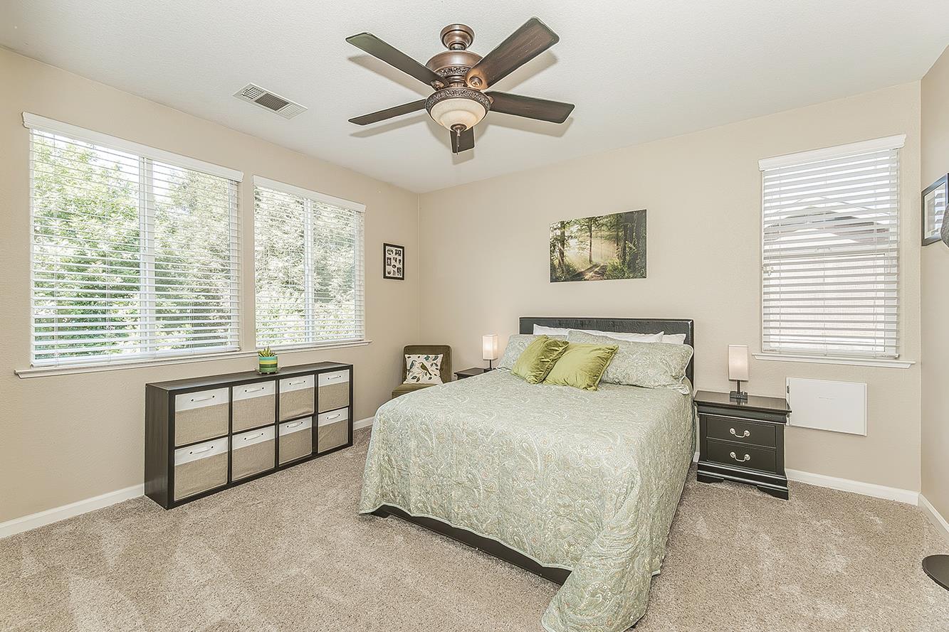 626 E Sierra Ave, Reedley, CA 93654