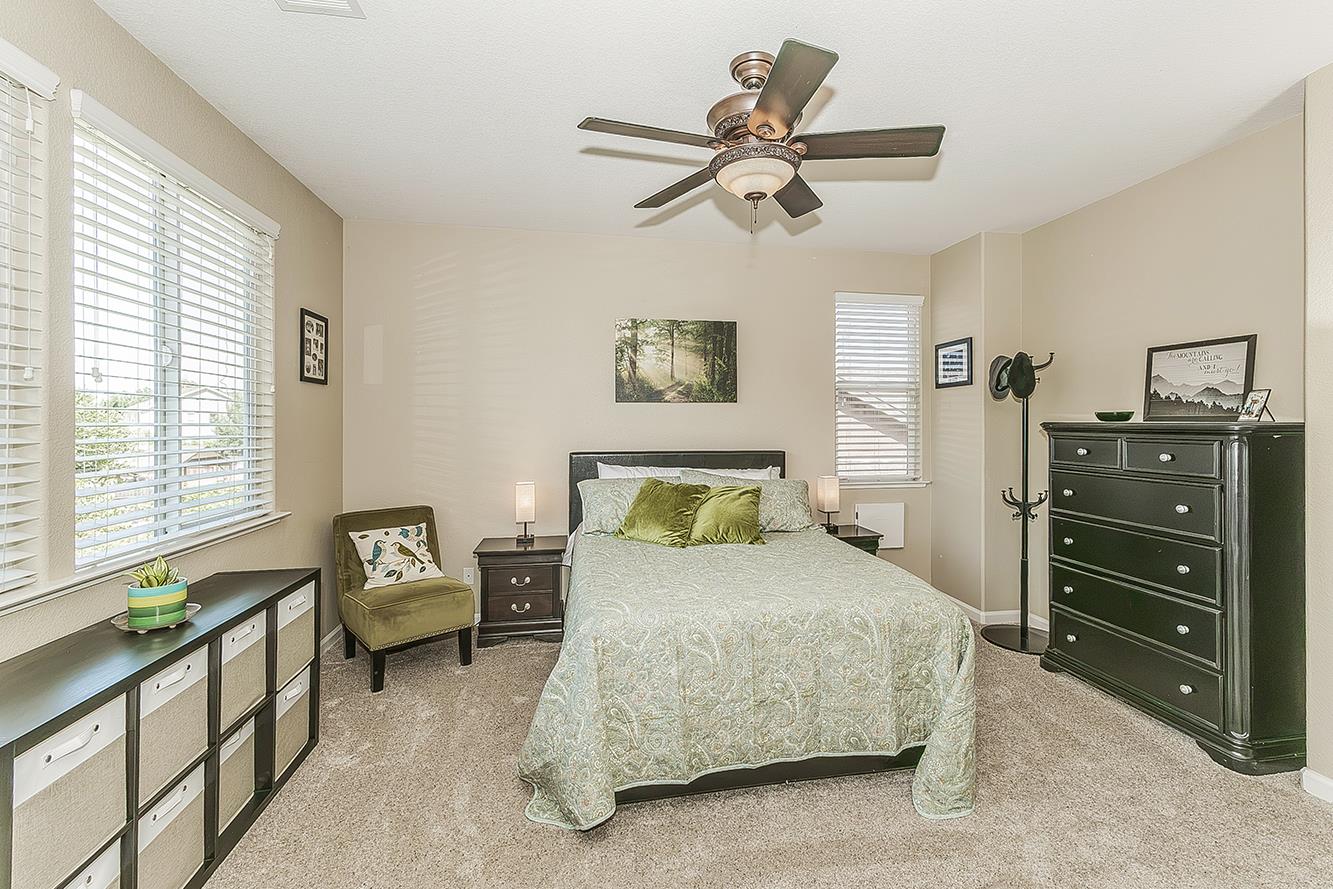 626 E Sierra Ave, Reedley, CA 93654