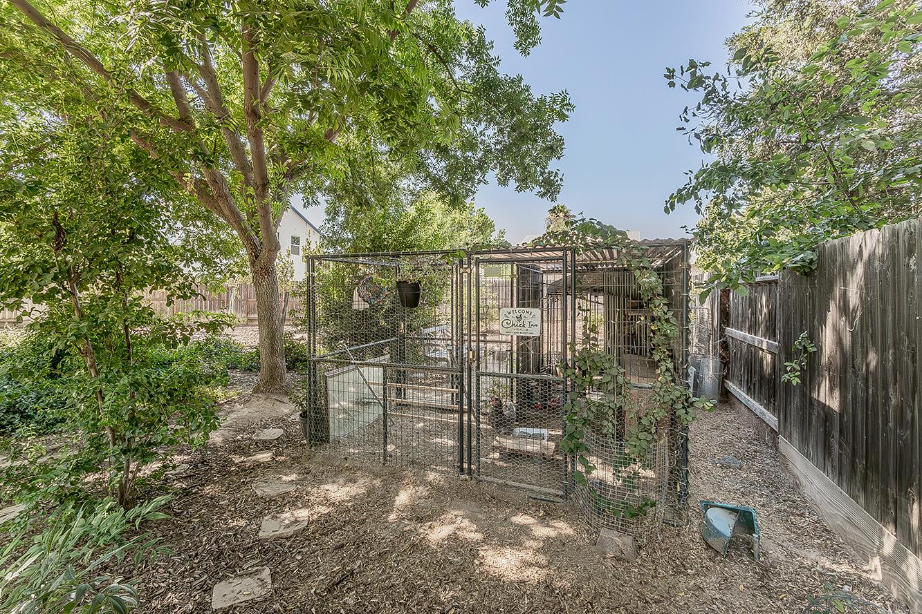 626 E Sierra Ave, Reedley, CA 93654