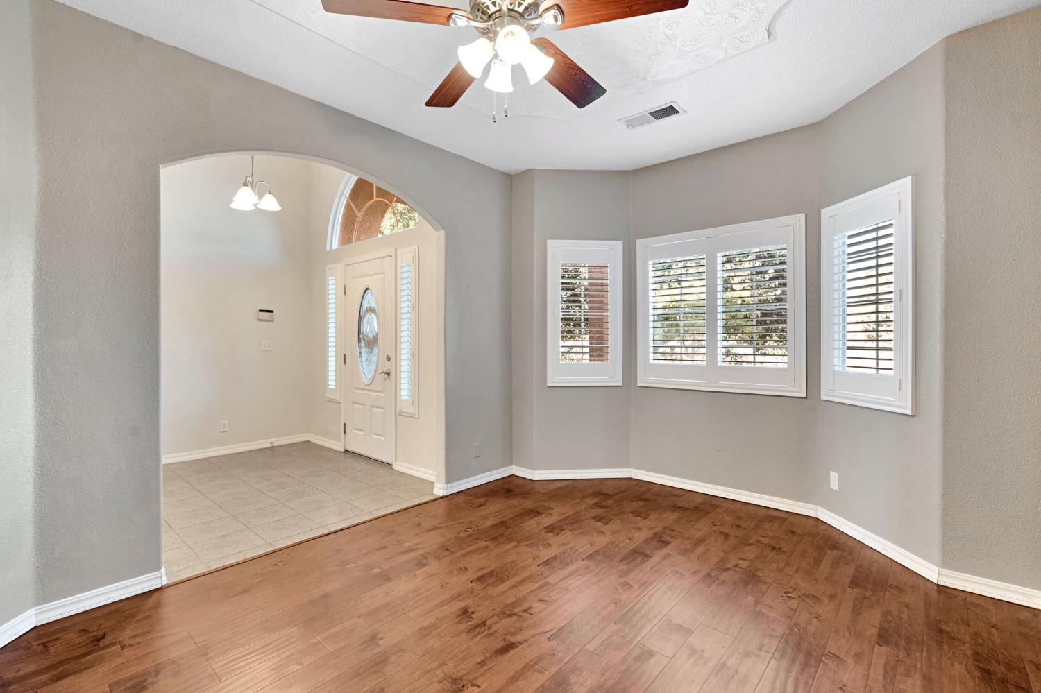 16900 Monreal Rd, Madera, CA 93636