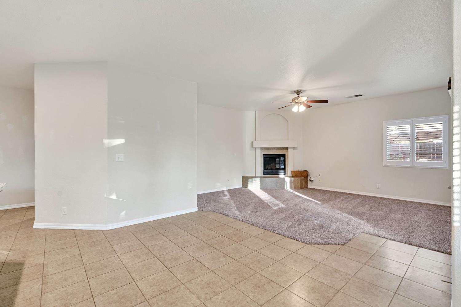 16900 Monreal Rd, Madera, CA 93636