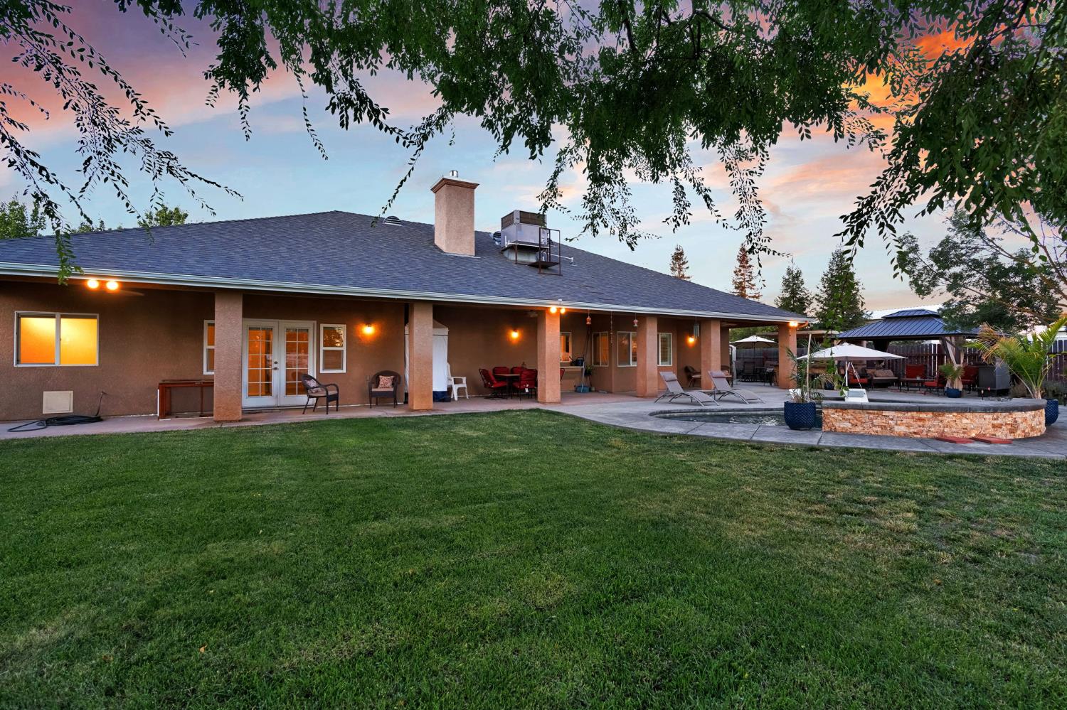 16900 Monreal Rd, Madera, CA 93636
