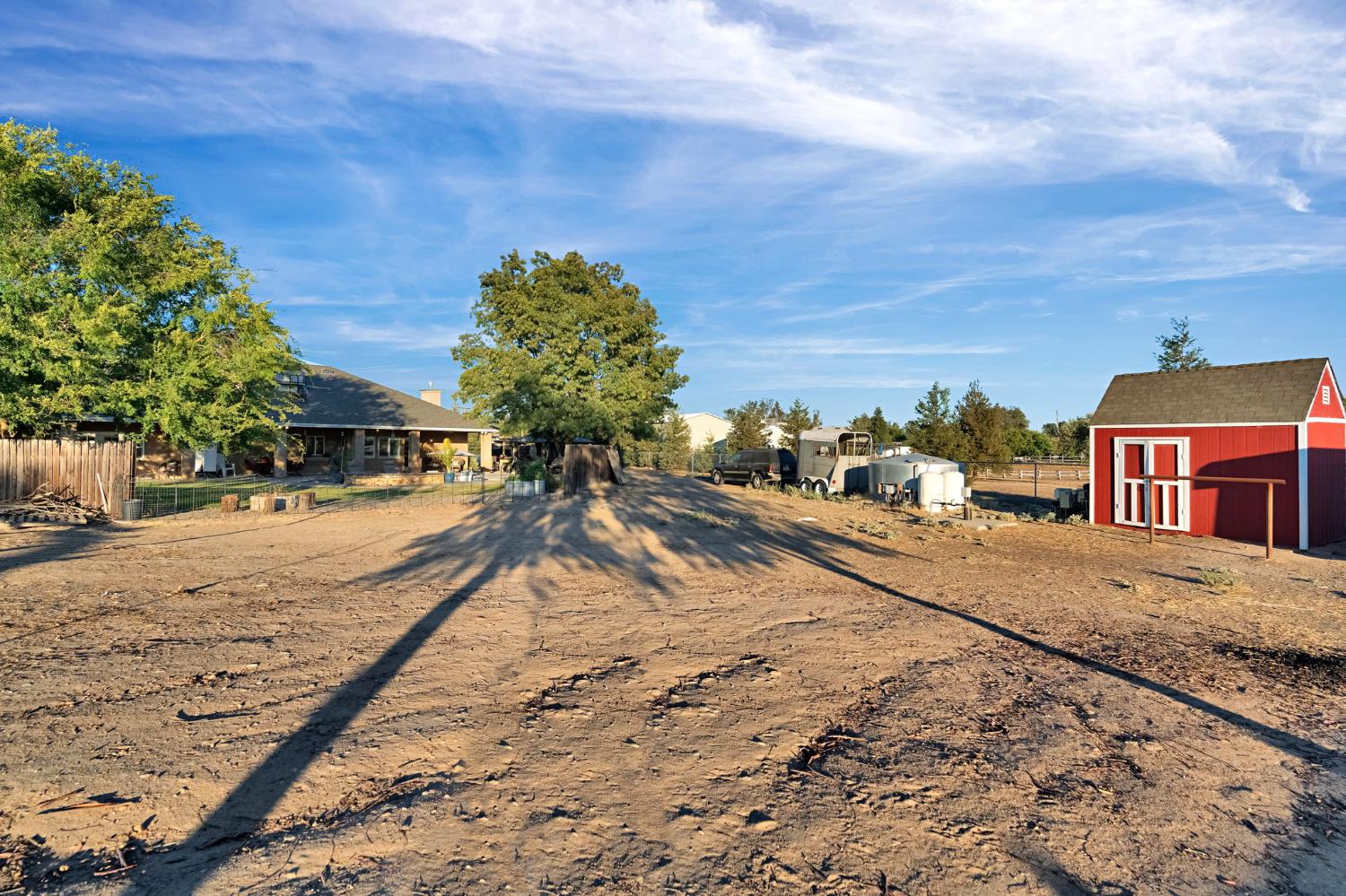 16900 Monreal Rd, Madera, CA 93636