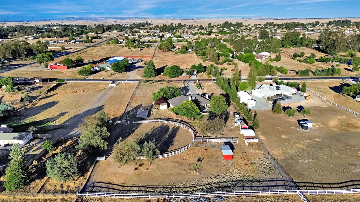 16900 Monreal Rd, Madera, CA 93636