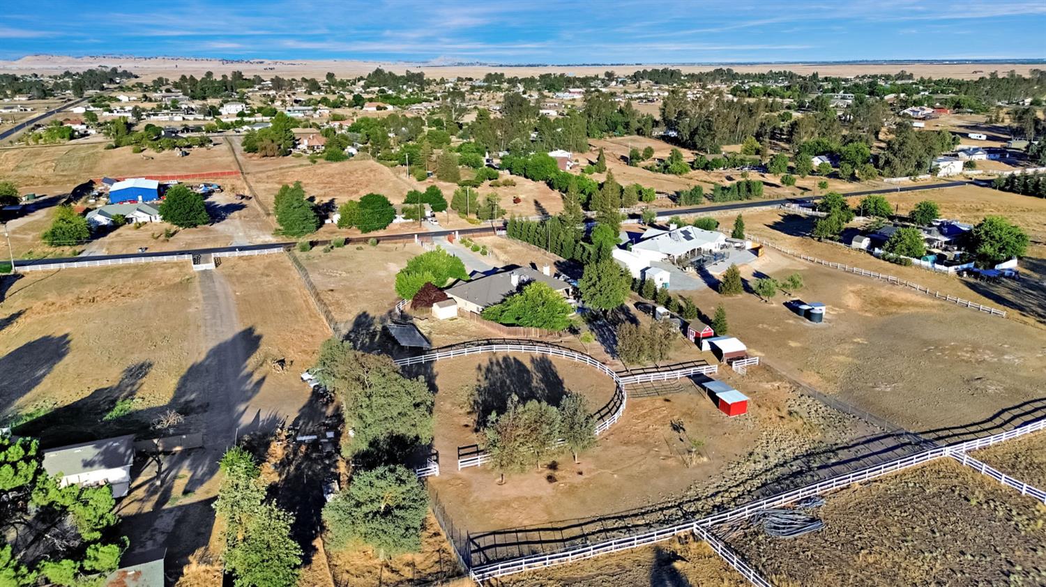 16900 Monreal Rd, Madera, CA 93636