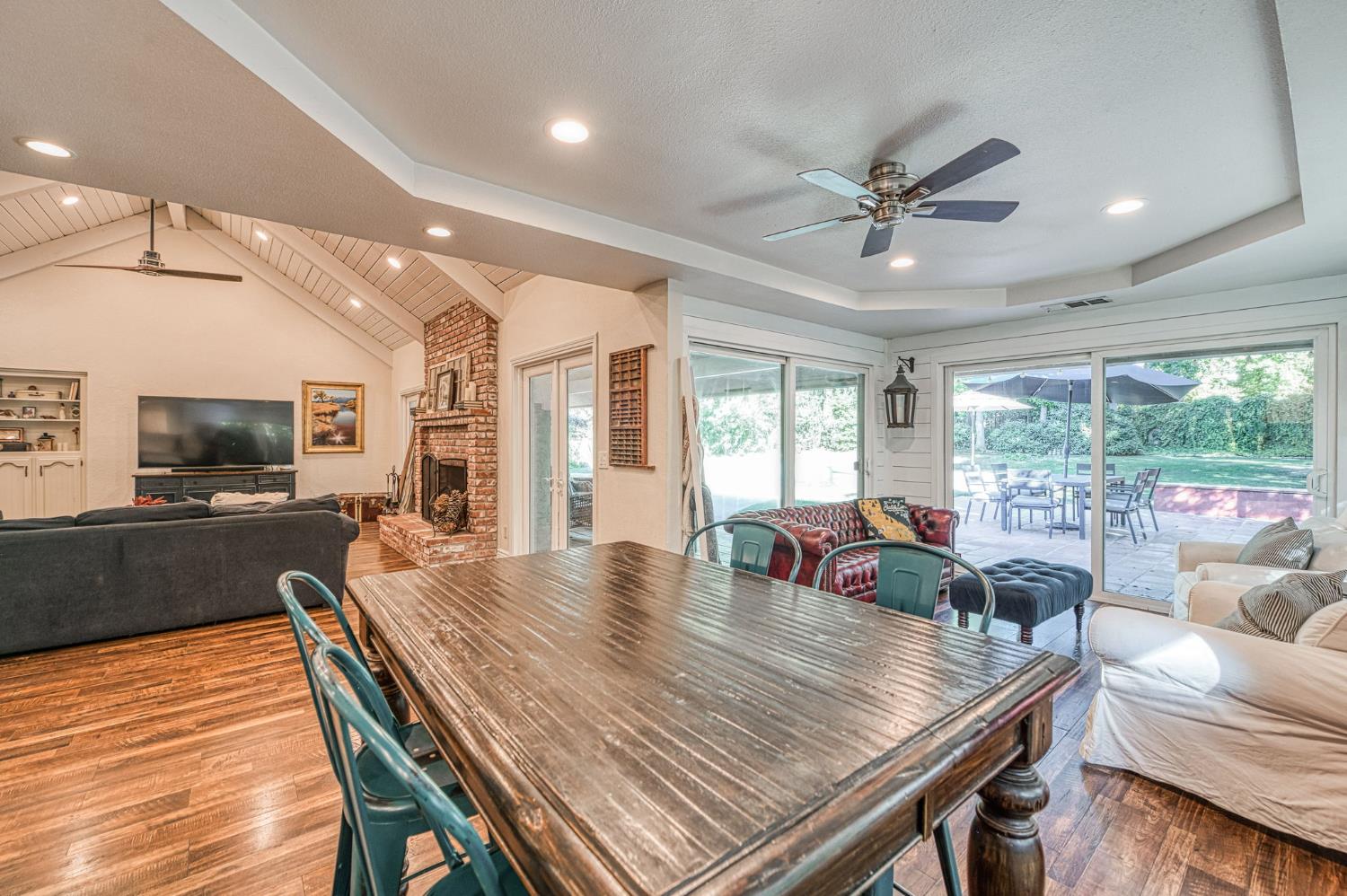 8740 N Fuller Ave, Fresno, CA 93720