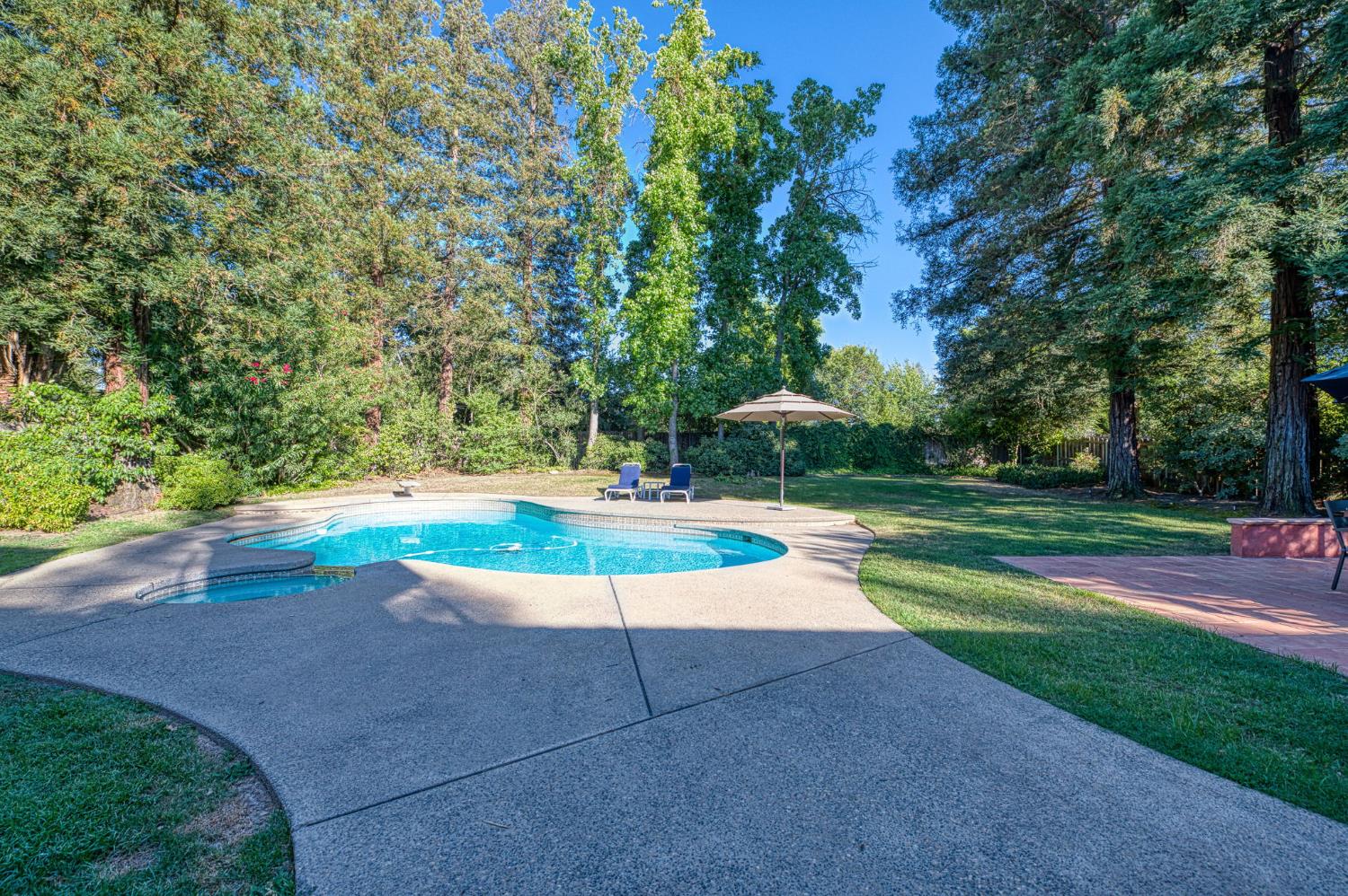 8740 N Fuller Ave, Fresno, CA 93720