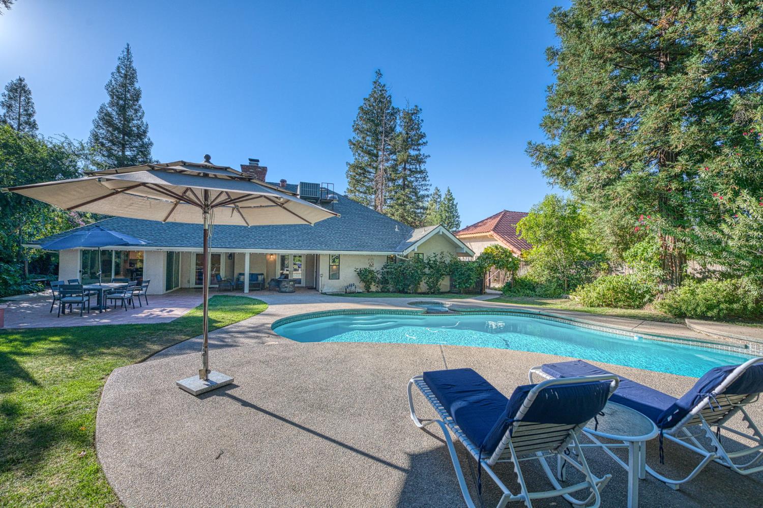8740 N Fuller Ave, Fresno, CA 93720