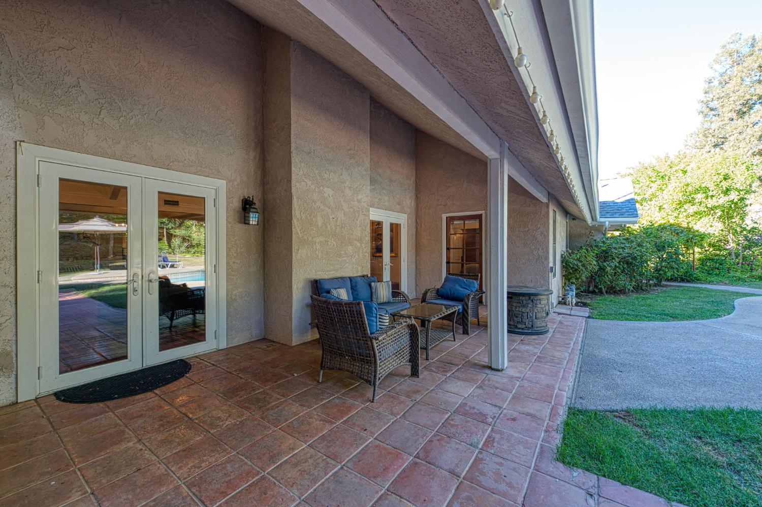 8740 N Fuller Ave, Fresno, CA 93720