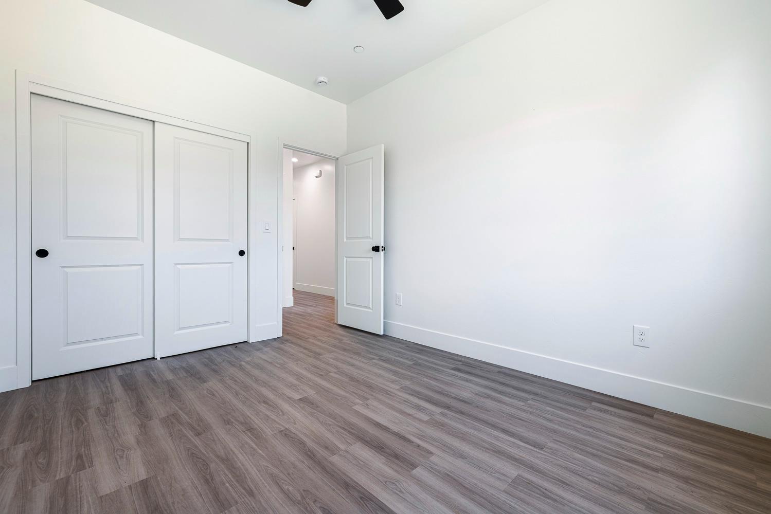 502 9Th St, Orange Cove, CA 93646
