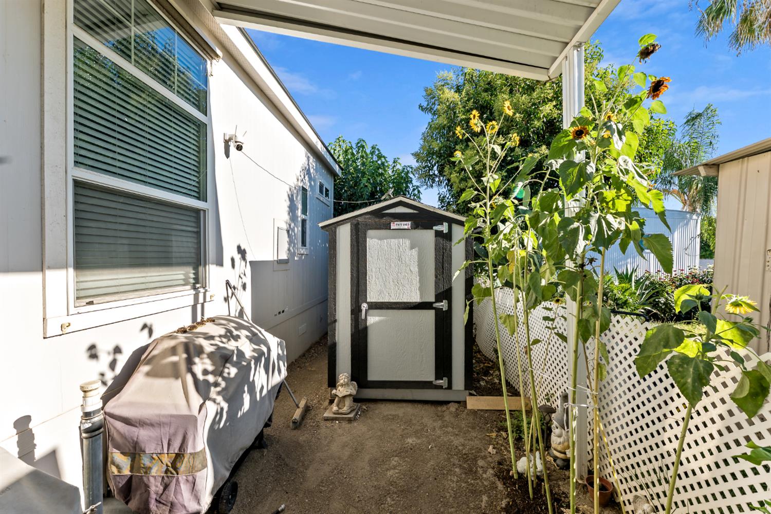 1272 Villa Ave #76, Clovis, CA 93612