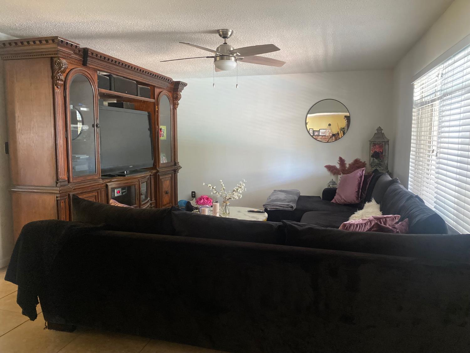 1294 E Portals, Fresno, CA 93710