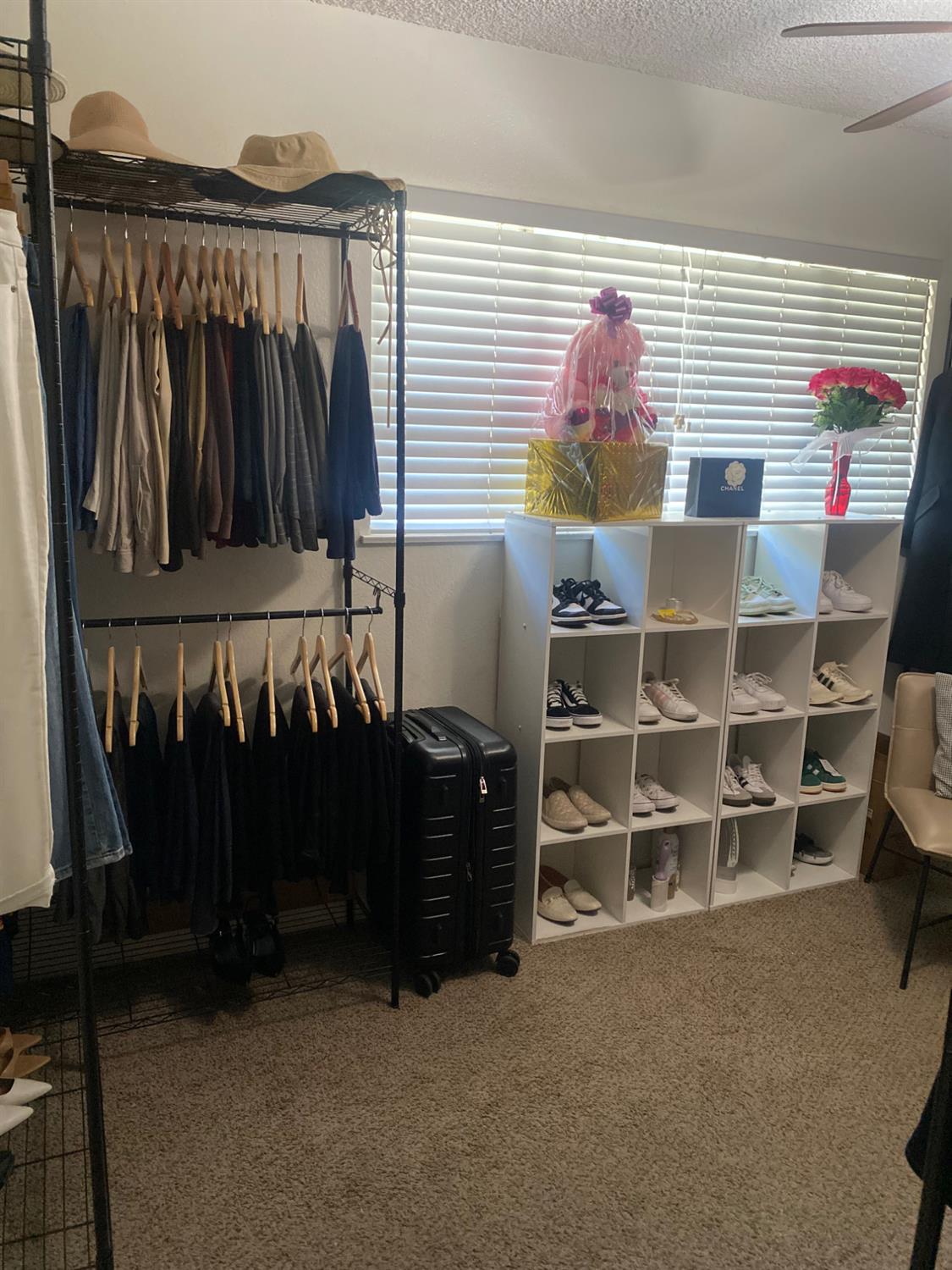 1294 E Portals, Fresno, CA 93710
