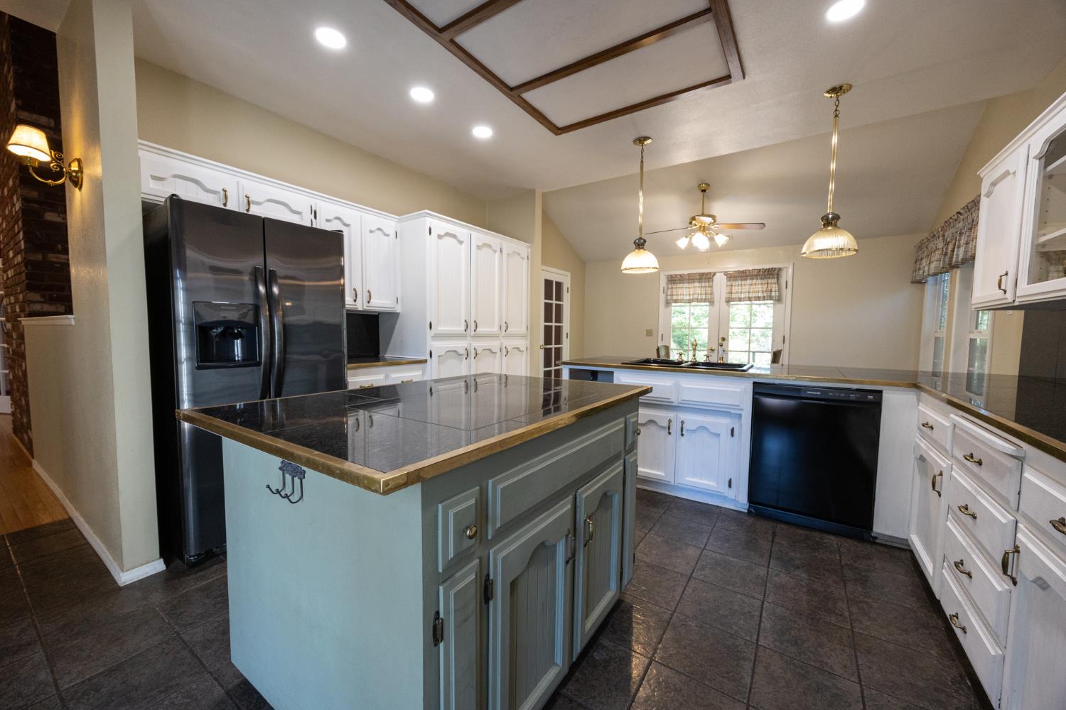 30770 Revis Rd, Coarsegold, CA 93614
