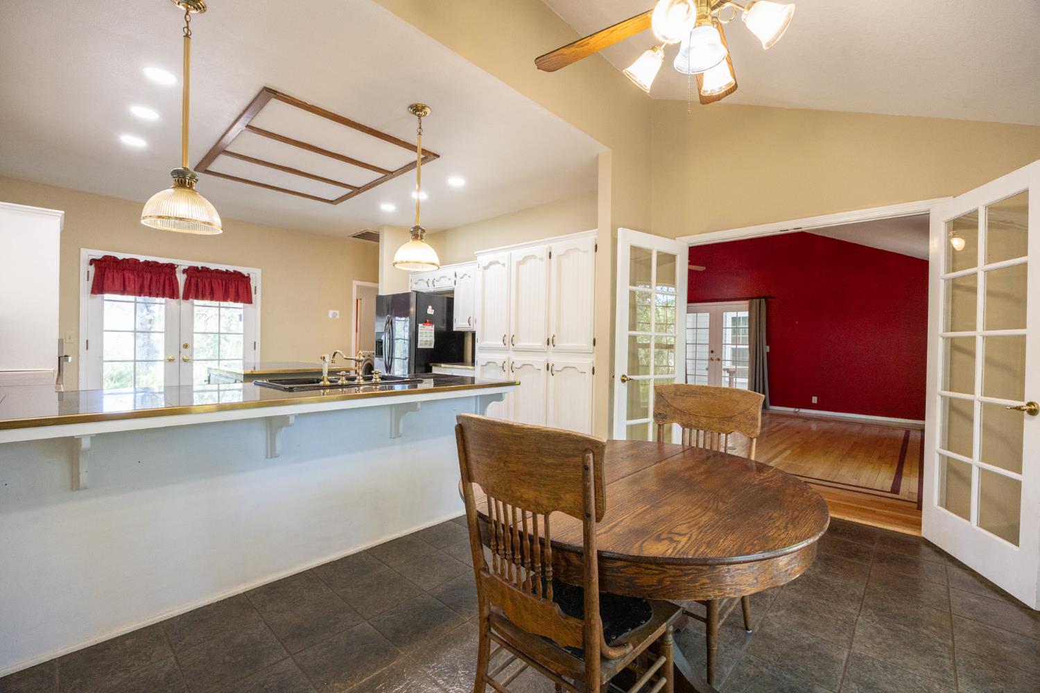 30770 Revis Rd, Coarsegold, CA 93614